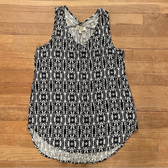 Pink Rose women's black and white sleeveless blouse size small S B15 - Picture 1 of 4